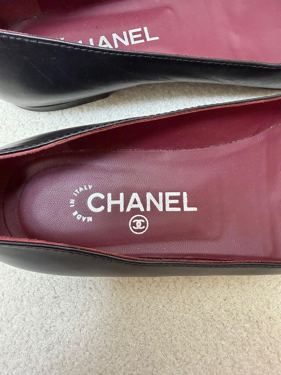 Thumbnail: Chanel Interlocking CC Logo Flat