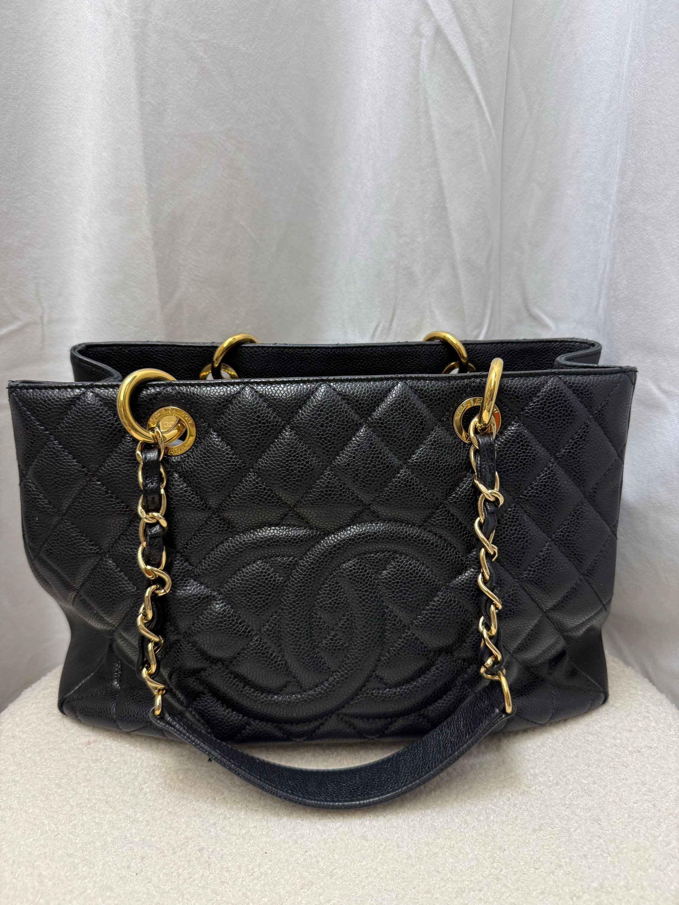 CHANEL Black Caviar Grand Shopping Tote GHW