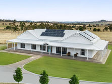 Beautiful Hodgson Vale Manor Built Near Toowoomba