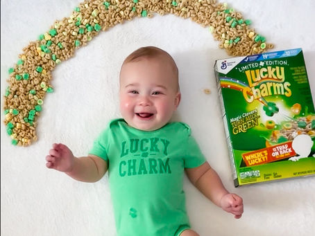 How I Did At-Home Photos for My Toddler’s First St. Patrick’s Day ☘️📸