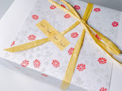 いつ買えるかは運次第!?ノイエのケーキ