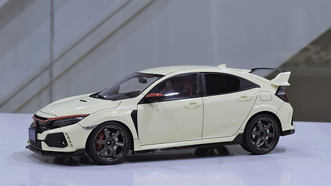 1/18 IGNITION MODEL - Honda Civic Type R (FK8) - TE37 Saga