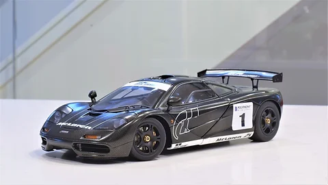 1 18 Autoart Signature Mclaren F1 Gran Turismo Edition Stealth