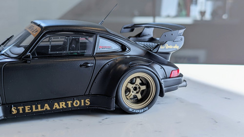 1/18 GT SPIRIT Rauh-Welt Begriff Stella Artois RWB Porsche 911