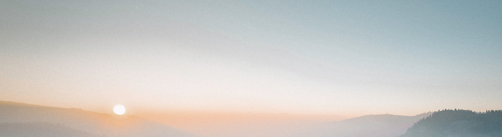 Coucher de soleil sur les montagnes