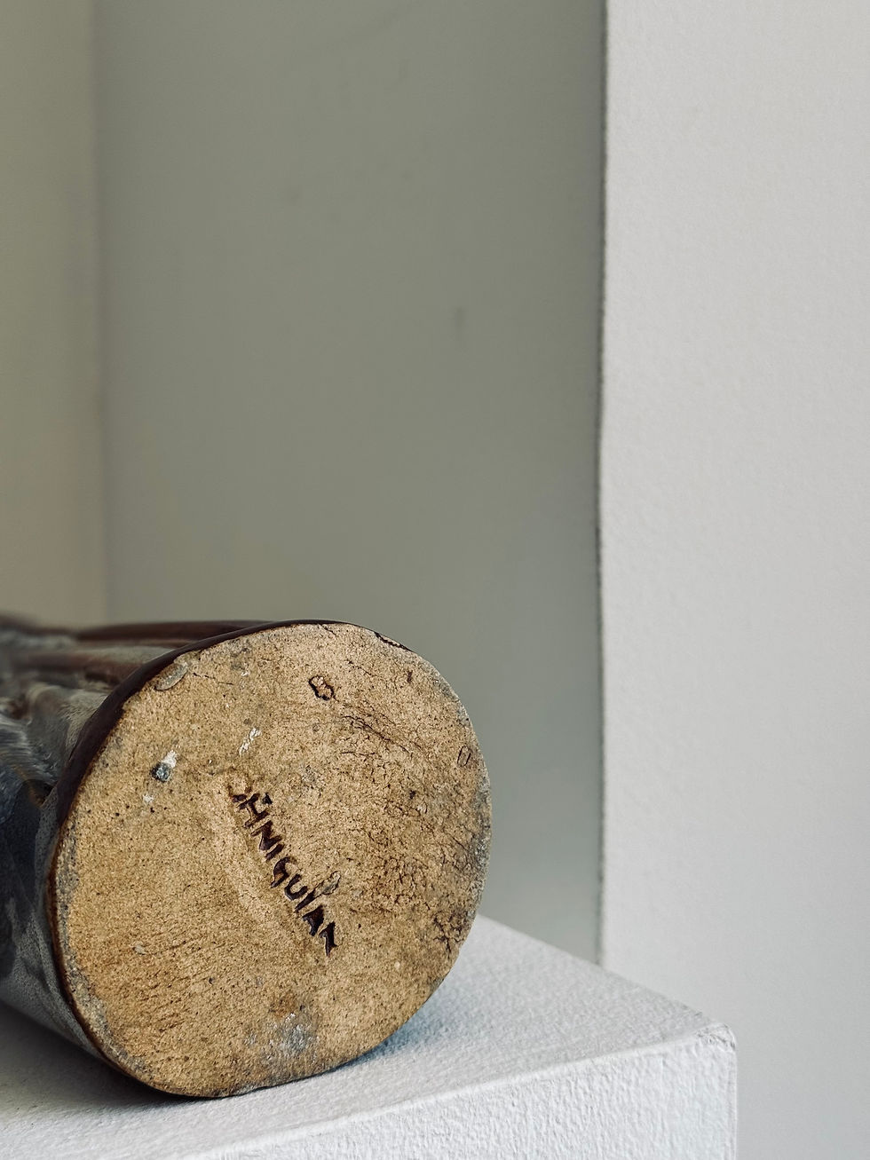 Miniature : Vase Pierre Ohniguian – Céramique tournée brune et bleutée