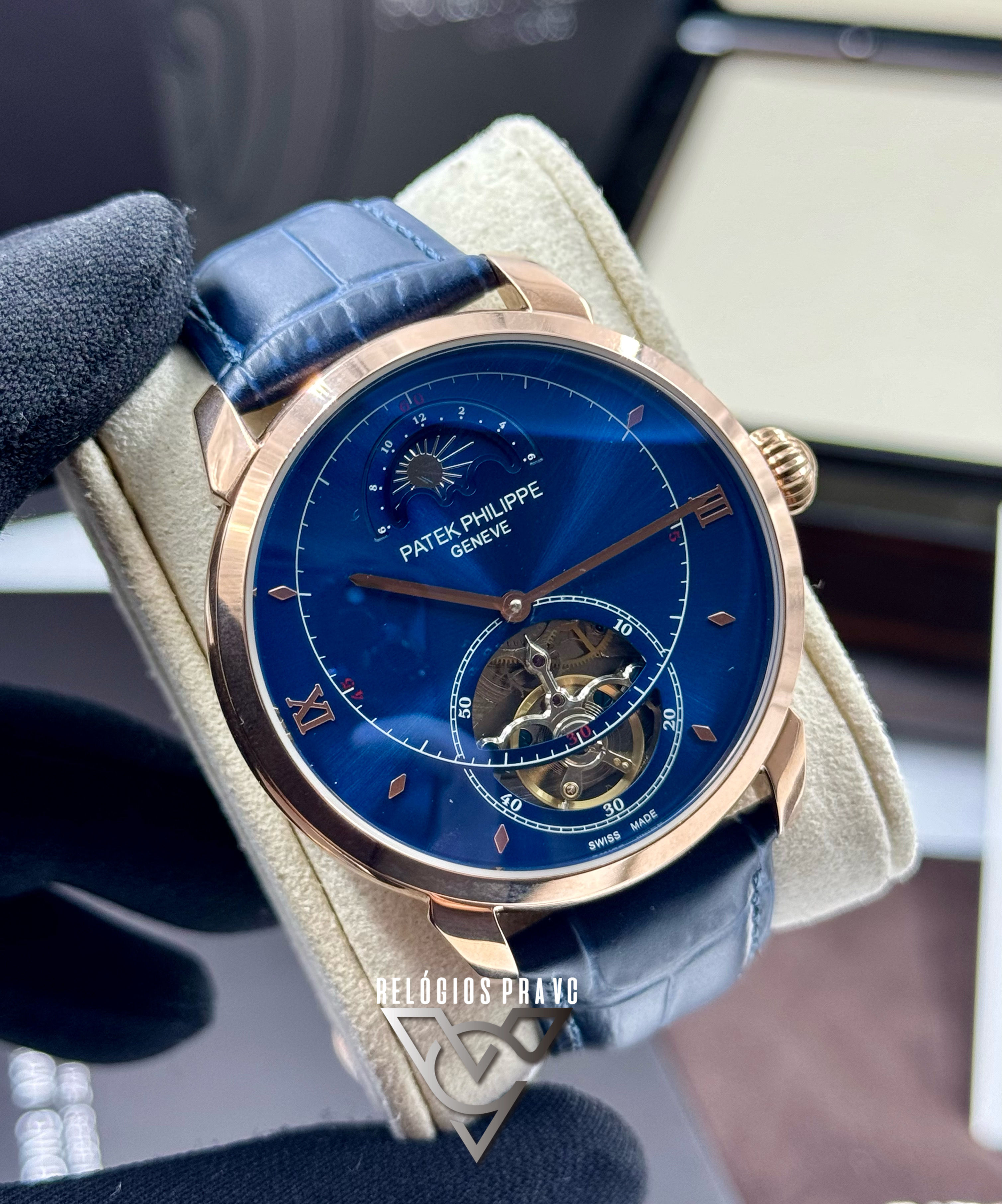 KIT PATEK PHILIPPE + CAIXA COM MANUAIS