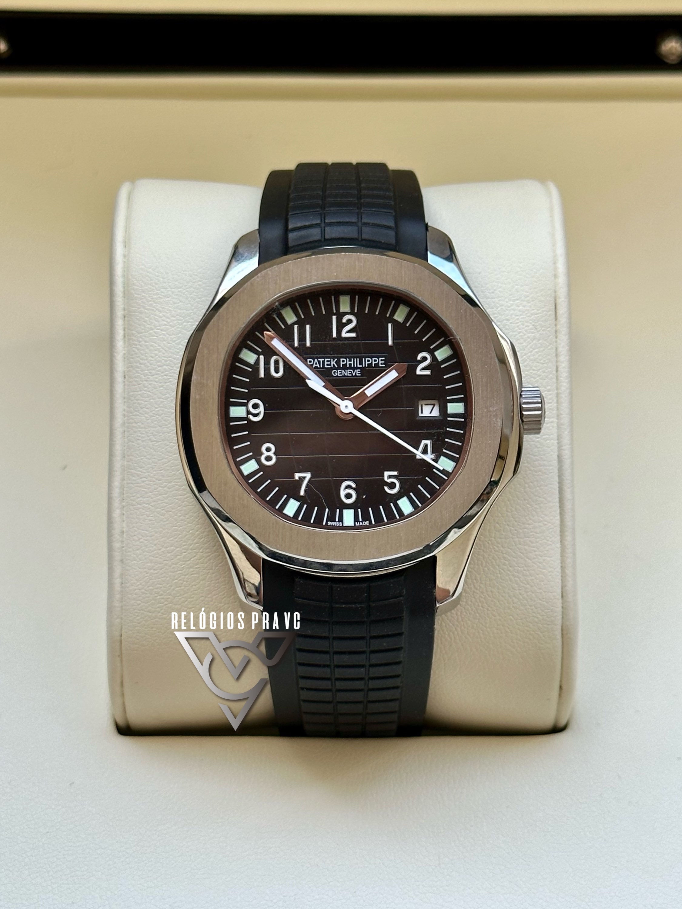 PATEK PHILIPPE AQUANAUT BLACK