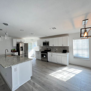 Complete kitchen renovation - Grand Prairie