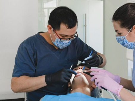 4 Things That Cause Teeth to Fall Out