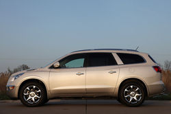 12buickenclavereview2010