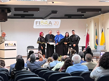 Academia de Medicina do Pará prestigia outorga de Doutor Honoris Causa ao engenheiro e arquiteto Aurélio Meira