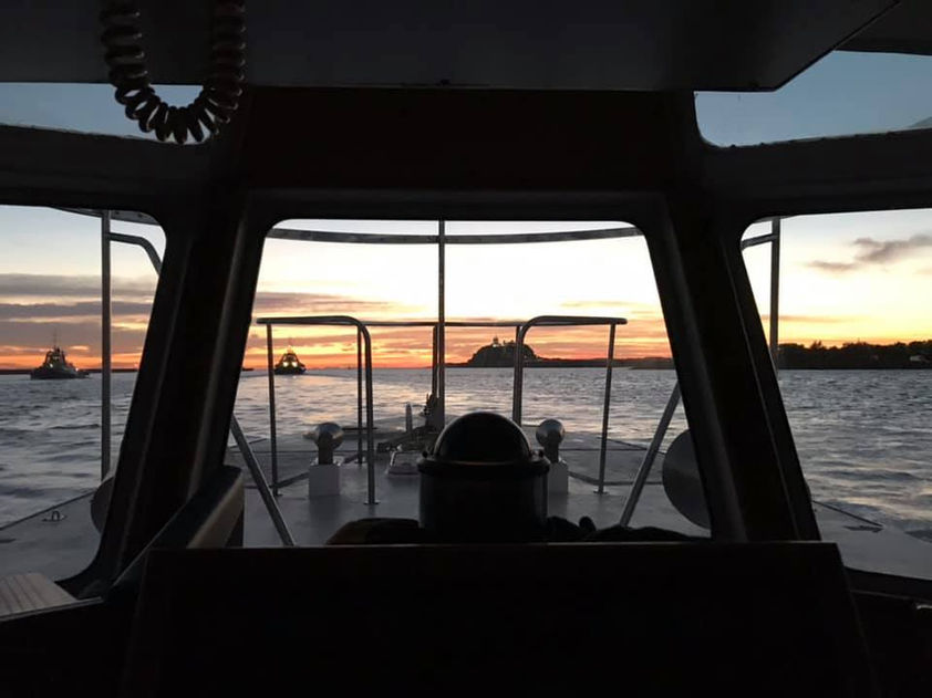Spitfire Pilot Boats reaching the Newcastle breakwall at dawn