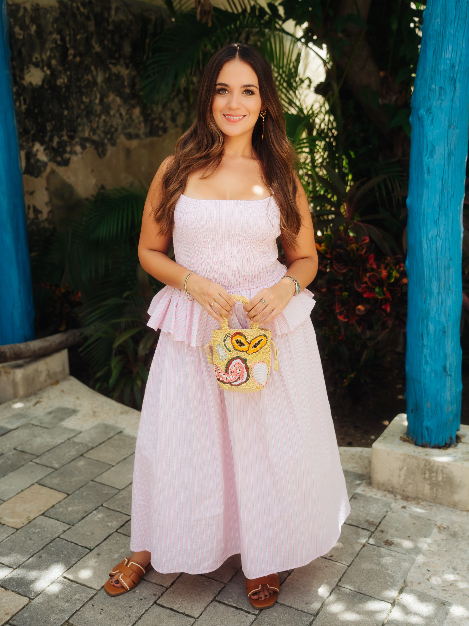 Vestido Midi Rayado Smocked Rosa