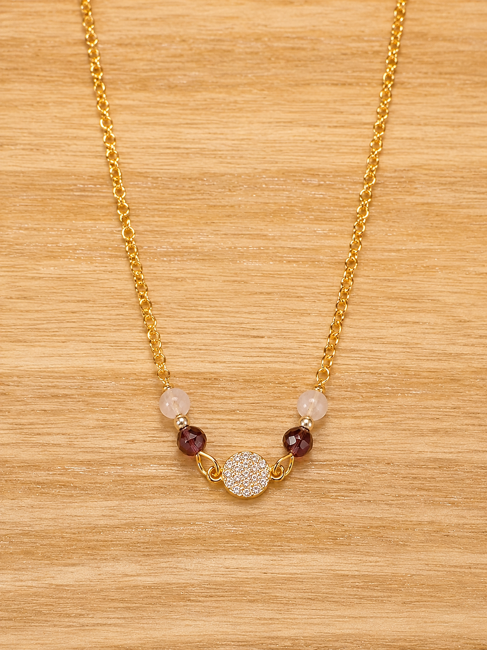 Collier de protection énergétique et d'ancrage pour femme