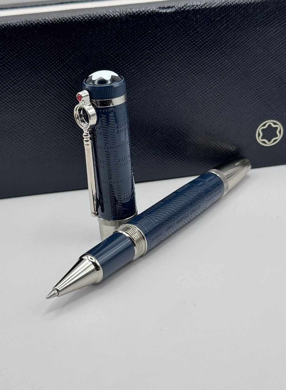 Miniatura: Montblanc Edición de Escritores Sir Arthur Conan Doyle Rollerball