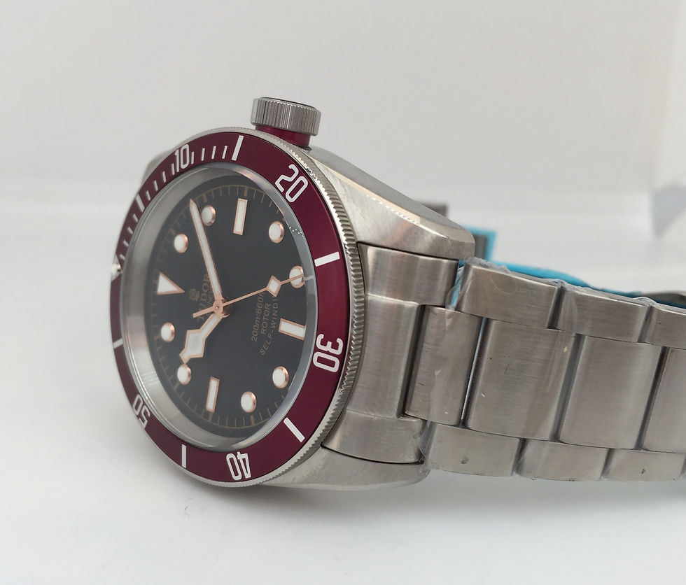 Miniatura: Tudor Heritage Black Bay Red Bezel