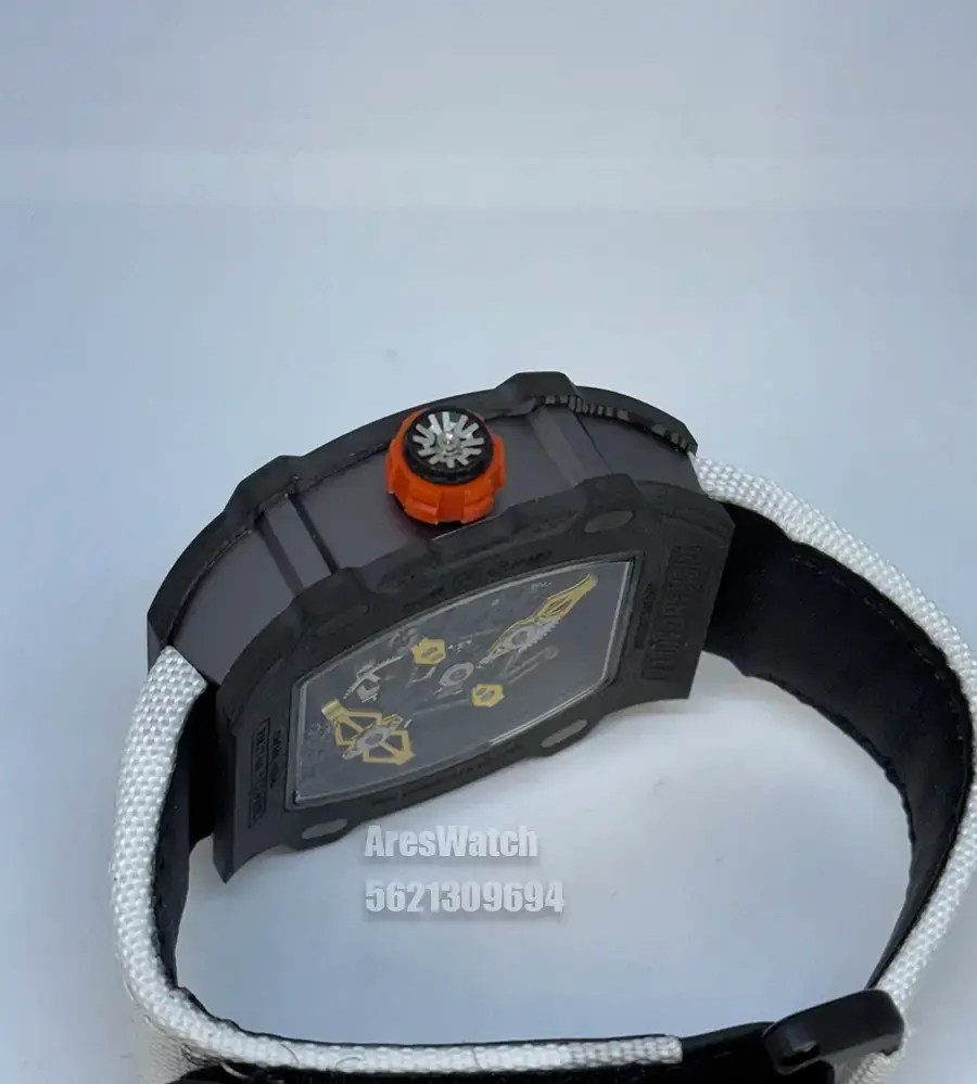 Miniatura: Richard Mille Rafael Nadal RM27-04 Tourbillon Titacarb White Strap