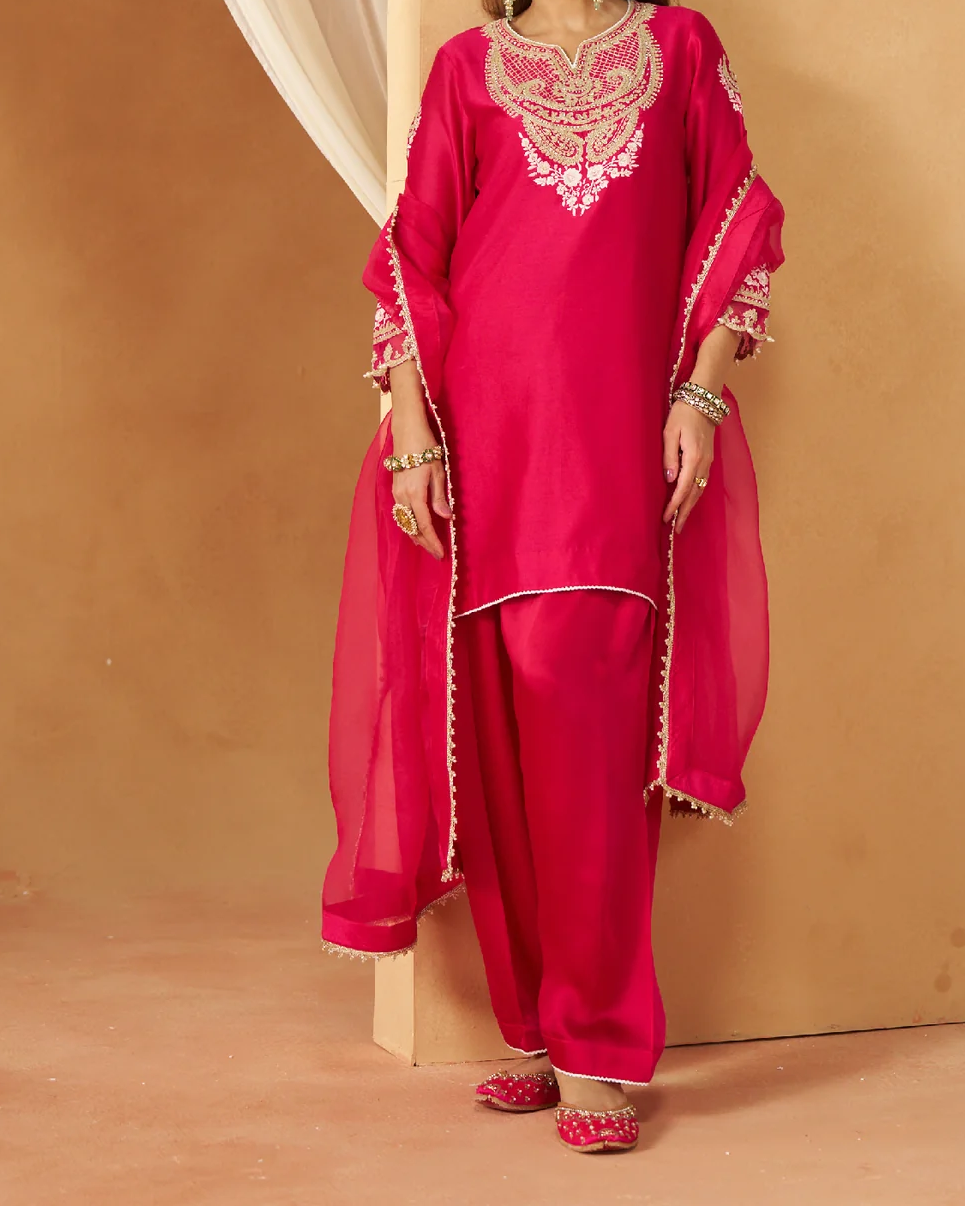 Sheetal Batra | Ashira Rani Hotpink Short Kurta with Salwar; authentic face-free photographic crop