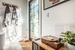 Woody Creek Den