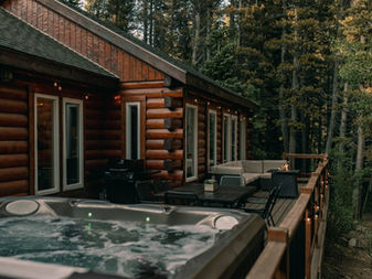 How to Prepare Your Colorado Short Term Rental for Peak Season (Summer Weekends)