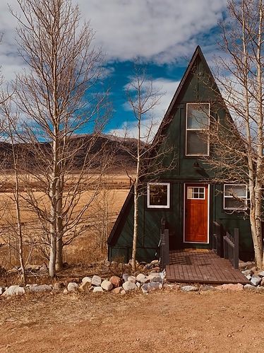 Vacation-rental-Colorado-Triangle-Cabin.
