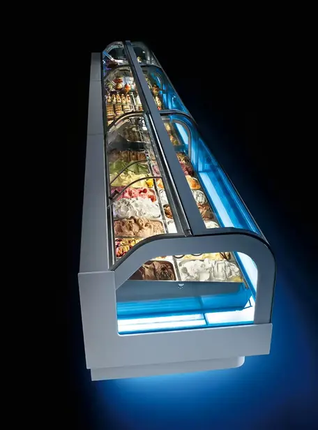 cloud-backlit-gelato-display-cabinet-ifi.webp