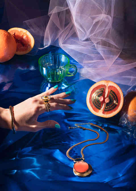 KellyJuneMitchell_stilllife_jewellery_01.jpg