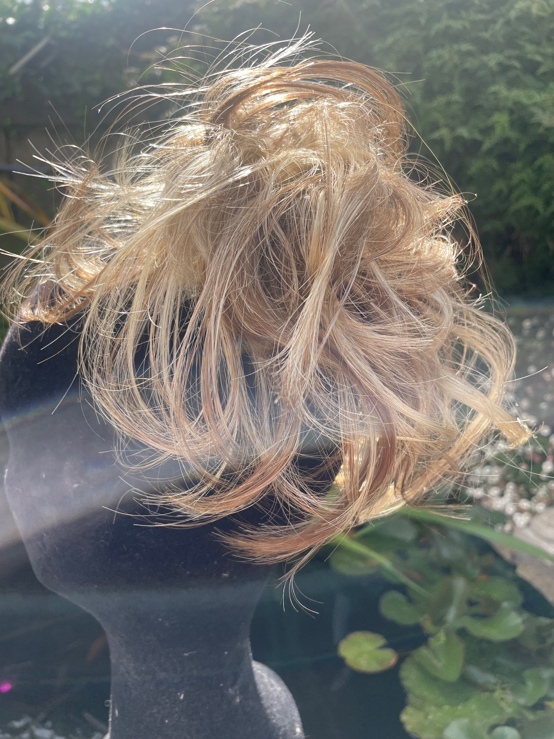 Golden blonde mix with highlights 16/613  (22/14)