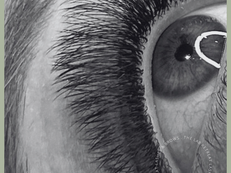 HOW TO CHOOSE A LASH ARTIST