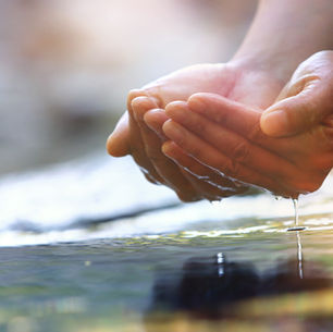 Alerta en España: más de 300 municipios se quedan sin agua potable por contaminación