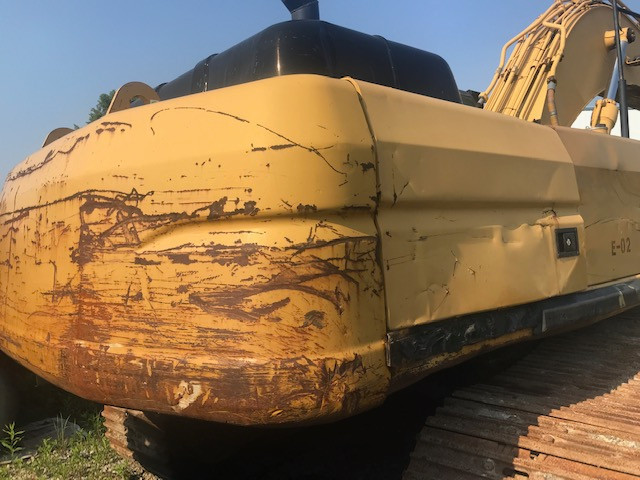 Thumbnail: 2000 Cat 300BL Excavator