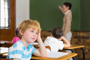 Ouvidos de escutar e o desempenho escolar