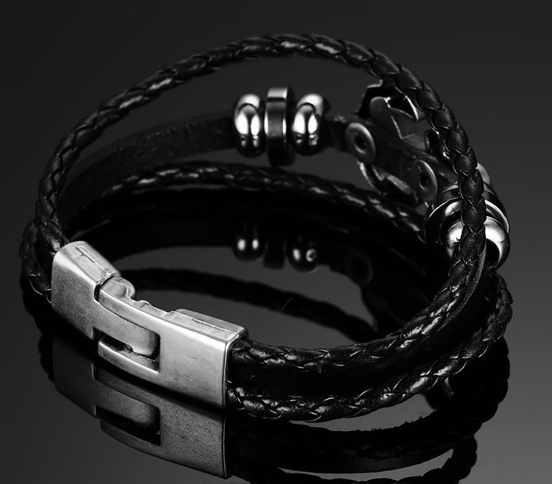 Thumbnail: Leather Anchor Bracelet