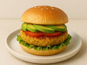 Salade de quinoa, pois chiches et légumes croquants