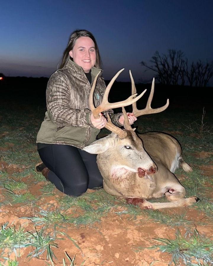 WHITETAIL DEER HUNTS High Plains Hunts
