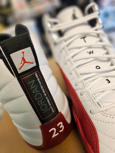 Jordan Air Jordan 12 ホワイト/レッド 23 Air Jordan 12 ホワイト/ブラック/レッド 23 Jordan Air Jordan