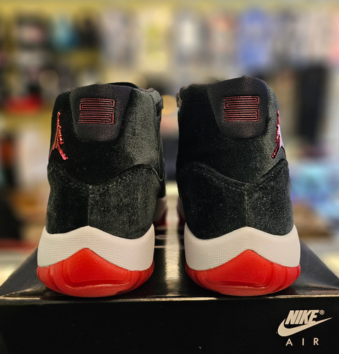 WMNS AIR JORDAN 11 RETRO 