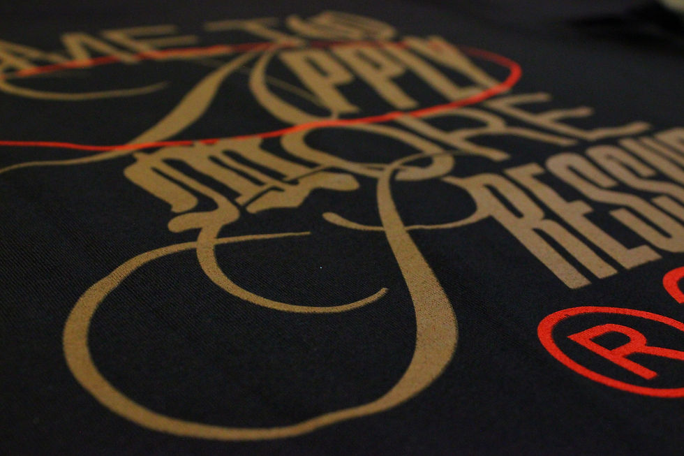 Thumbnail: OUTRANK "APPLY MORE PRESSURE" SNEAKER T-SHIRT Black Retro 9 Olive