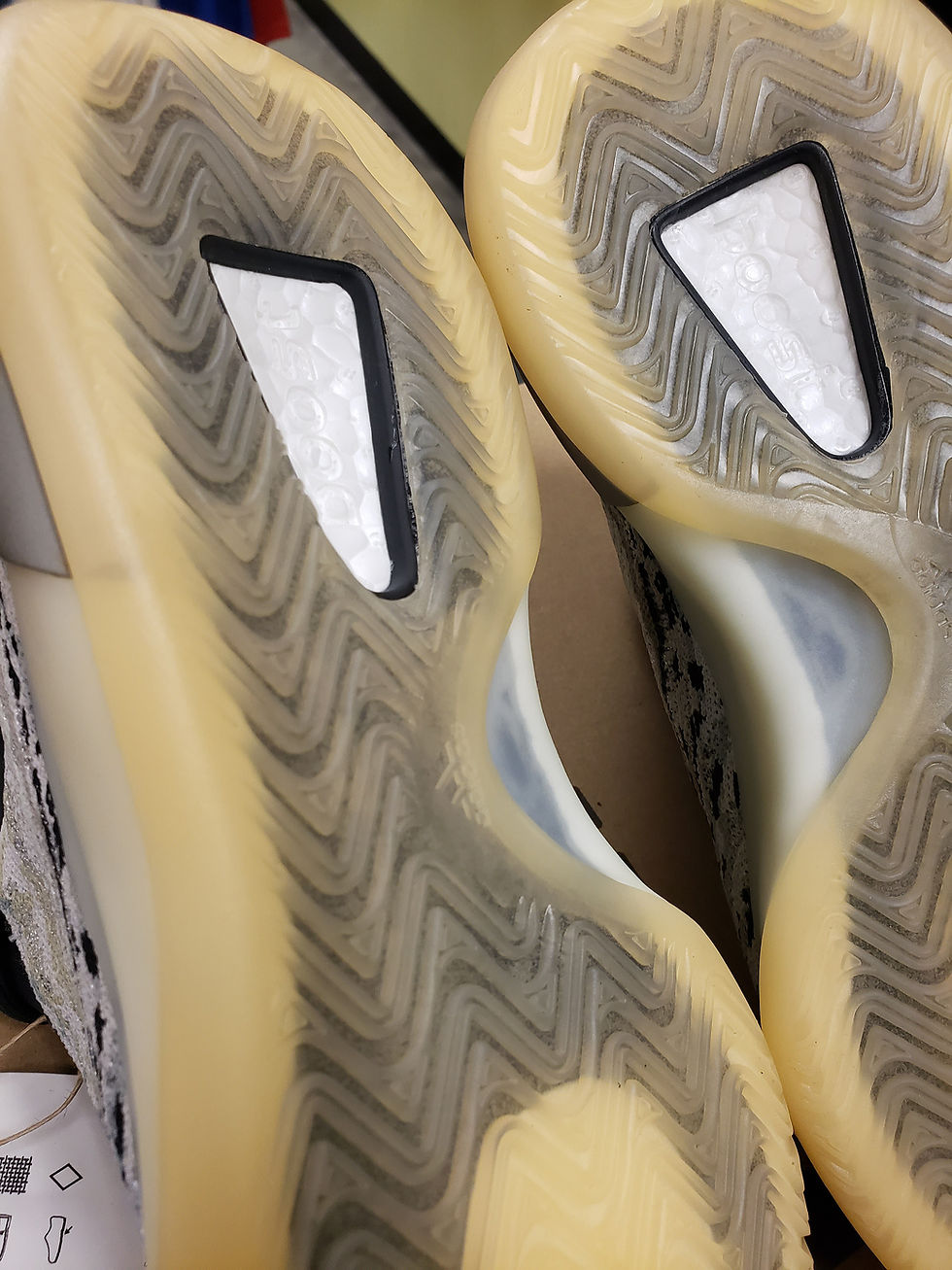 Thumbnail: ADIDAS YEEZY QNTM "SEA TEAL" 2021 SZ. 8/ 9.5(W) GY7926 DS