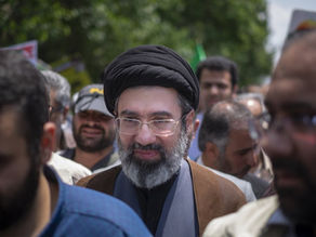 Iranian official says "they are reviewing Trump's proposal" as the president makes new threats