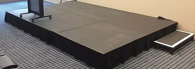 c4d475_4070c6a49d6e409fa32d35cfed0e555a_mv2