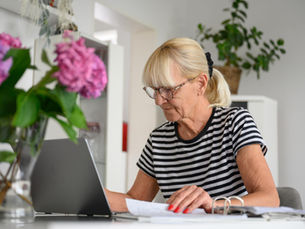 an older woman in paramus is working on estate planning