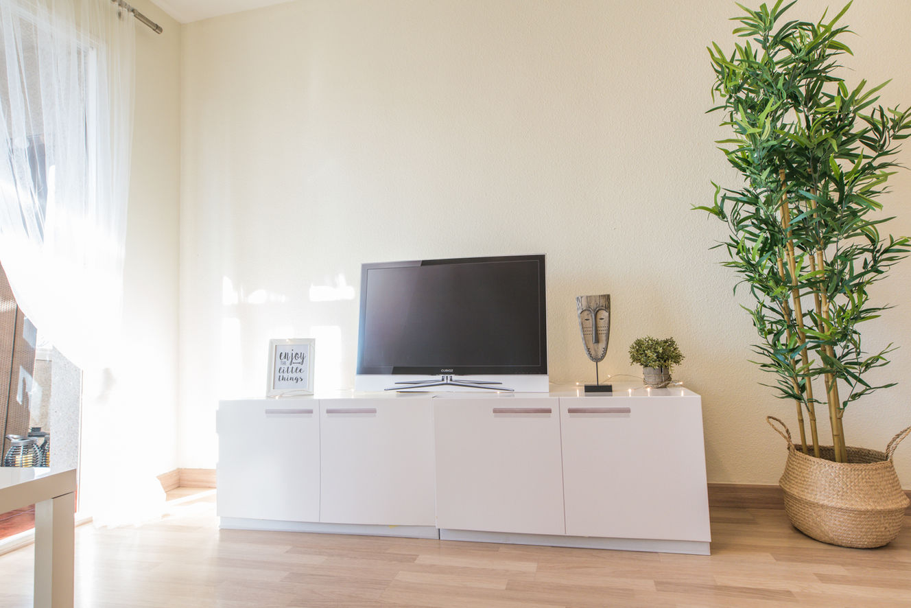 Home staging Málaga, marketing inmobiliario, fotografía inmobiliaria en Málaga, vender rápido vivienda, puesta en escena vivienda, incrementar valor vivienda, cómo vender vivienda rápido y al mejor precio. 