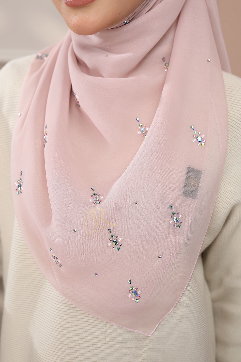 Imej kecil: YASMIN 6 KUNTUM