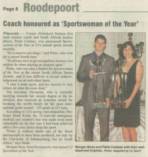 2011 Coach Honoured as Sportswoman of the Year.JPG