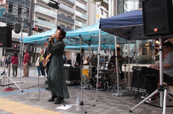 line-216248862214481