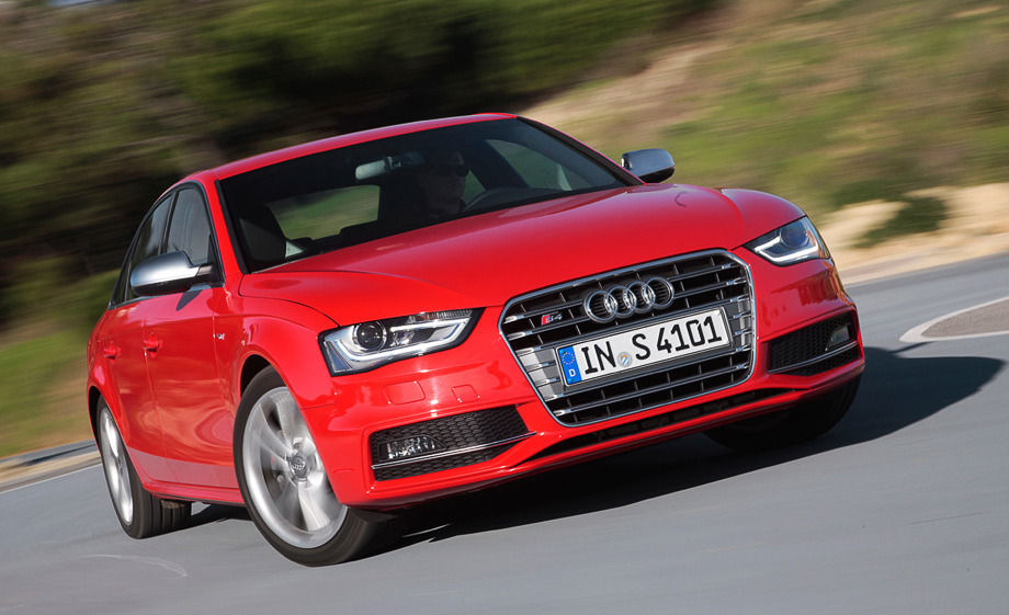 Audi A4 и S4 www.massinfo.info