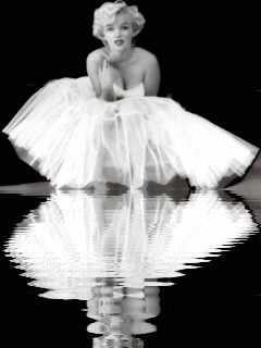 marilyn 2.gif