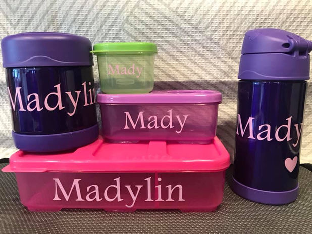 Custom lunchbox name labels
